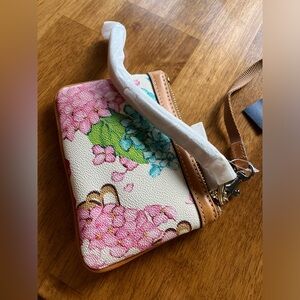 Dooney & Bourke Wristlet